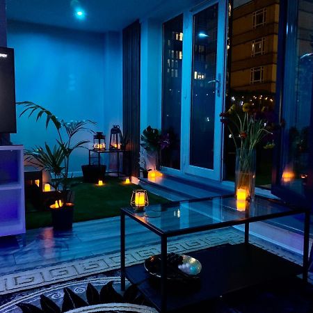 Luxury 9Ine Penthouse With Garden & Jacuzzi Daire Birmingham Dış mekan fotoğraf