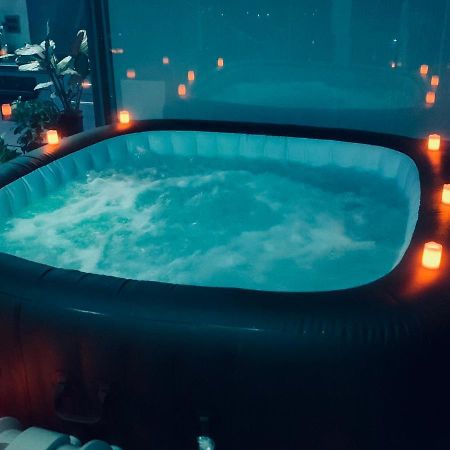 Luxury 9Ine Penthouse With Garden & Jacuzzi Daire Birmingham Dış mekan fotoğraf