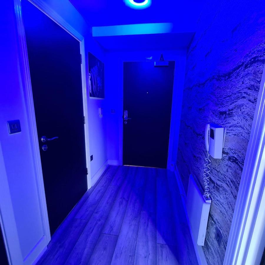 Luxury 9Ine Penthouse With Garden & Jacuzzi Daire Birmingham Dış mekan fotoğraf