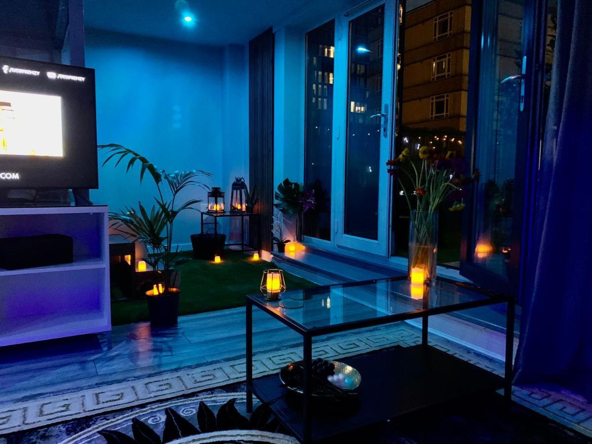 Luxury 9Ine Penthouse With Garden & Jacuzzi Daire Birmingham Dış mekan fotoğraf